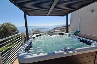Image de villa 75 m2 jacuzzi ****