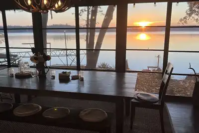 Image de Beautiful Belmont Lake Cottage