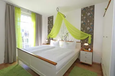 Image de Best location in Sellin, only 100 meters to the beach, beautiful south-facing balcony