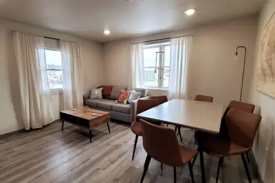 Image de Jackalope Loft in Downtown Custer, Sleeps 6