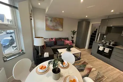Image de Delightful 3Bedroom/2Bathroom Pet-Friendly Flat with Aircon and WiFi