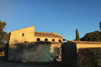 Magnanerie, à Taulignan à 9km de Grignan, cadre et vue exceptionnels.