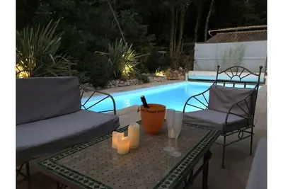 Image de Villa+Studio (5\/6 chambres - 11 pers) Piscine privée, Jardin fleuri, Calme