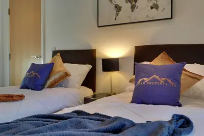 Image de Home Away From Home - Contractors and Leisure