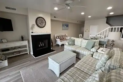 Image de Mallard Lakes Waterfront Beach Condo in Fenwick Island with Two Pools