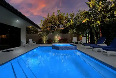 Image de Luxurious Remodeled Delray Beach Retreat with Heated Pool and Bikes
