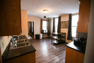 Image de Charming and Historic 5br Near Dt, Irvine Park and Cathedral Hill