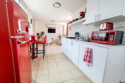 Image de Penthouse beach front Studio @ Jobos beach