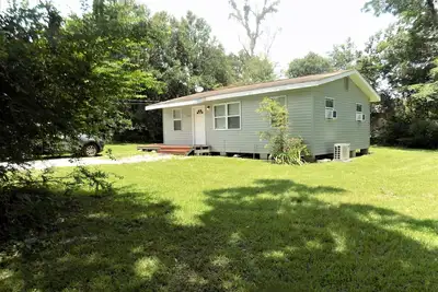 Image de The Little Country Cabin