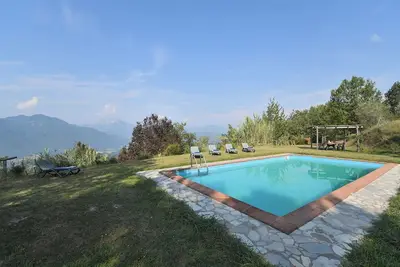 Image de Merveilleuse maison de vacances privée avec Wifi, piscine privée, Tv, animaux admis et parking