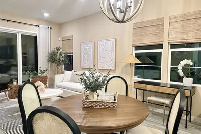 Image de Resort Style 3br Home in Central Irvine