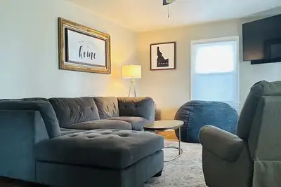 Image de Welcome to our centrally located, Mountain IdaHome