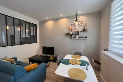 Image de Maison 2 chambres avec cour privée, à 200m de la plage et proche commerces - Les Sables-d'Olonne