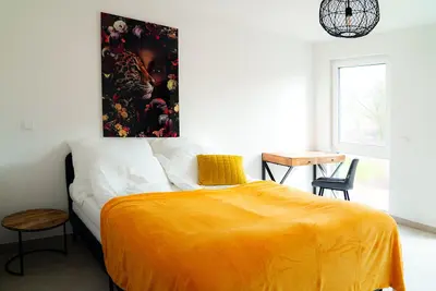 Image de Comfort apartment no. 8 on the 1st floor left (street side, balcony)