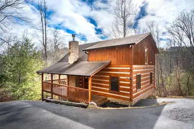 Image de Bear Valley Cabin! The Best Cabin Value in Pigeon Forge! Near All Attractions!
