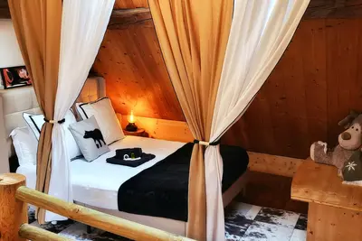 Image de Au pied de l'Alpe Huez & 2 Alpes Cyclist\/Ski friendly Jacuzzi\/Piscine Billard
