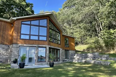 Image de Your 1000 Islands waterfront getaway awaits