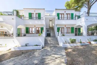 Image de Garballó: apartment with large terrace and garden