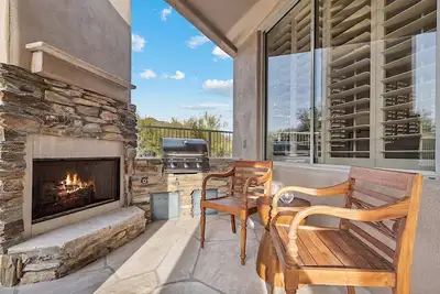Image de Terravita Golf Home - 4 Beds - Heated Pool & Spa & Country Club & Social Privileges - 30 Day Min