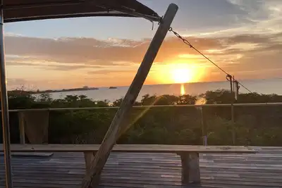 Image de Out of Africa, the Bahamas - Embrace Nature & Romance