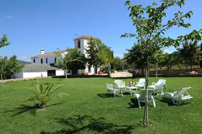 Image de Huerta Atienza - Quatre Chambres Villa, Couchages 6
