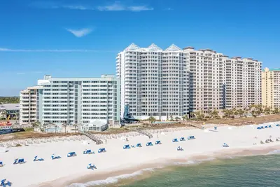 Image de The 9th Floor Offers A True Blue View Of The Sparkling Gulf Of Mexico!