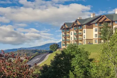 Image de 2bd/Sevierville - Smoky Mountains Resort w/pools!