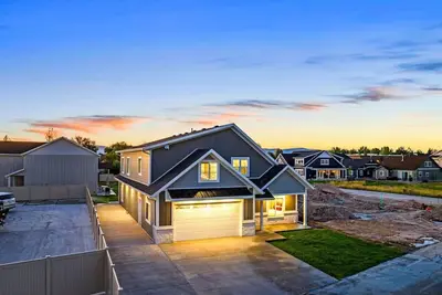 Image de Barrel Sauna-Pool-Hot tub-Game Room-Walk 2 Marina