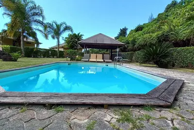 Image de Romantic bungalow with stunning views and swimming pool