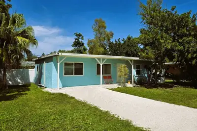 Image de Pet Friendly Cozy Cottage Only 4 Miles From Siesta Key Beach!
