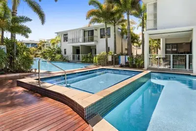 Image de 4 Bedroom Poolside Villa