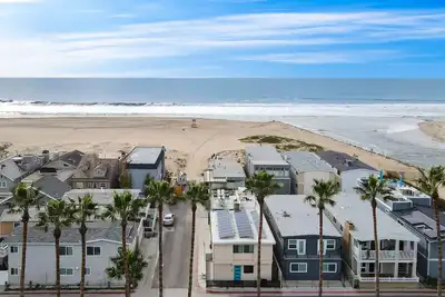 Image de Velvet Sand Ii by AvantStay | Steps to Newport Beach