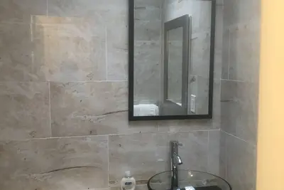 Image de Best in class apartment in Brooklyn