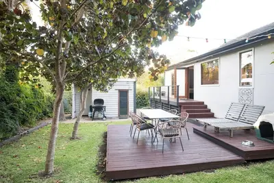 Image de Higgins Hideaway Central Cottage with Garden Oasis