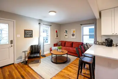 Image de Adorable 2 Bedroom Home