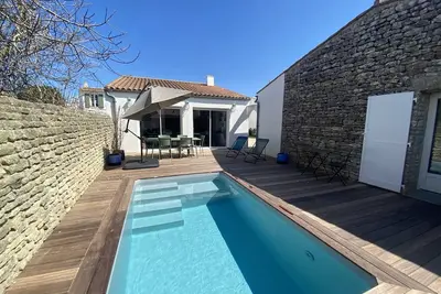 Image de Villa du Gillieux : Charmante maison rénovée avec piscine