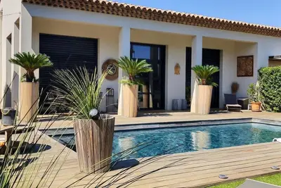 Image de Très belle Villa Contemporaine de style Balinais