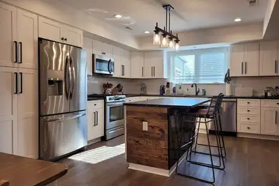 Image de This house is a 3 bedroom(s), 2. 5 bathrooms, located in Asbury Park, Nj.