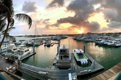 Image de Deluxe Key West Ocean Front Condo Week - April 22 - 29, 2025