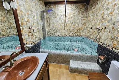 Image de Aloj. Rural Aben Humeya for 2 persons Jacuzzi