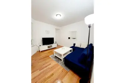 Image de ! ! Charming 3bedroom apartment on upper west side! !