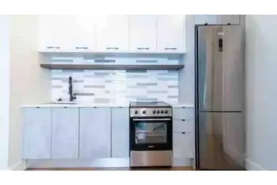 Image de Modern Two Bedroom Apt. (Elevator, Laundry & gym)