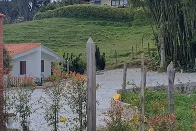 Image de Beautiful country house. 5 minutes from Jose Maria cordoba airport
