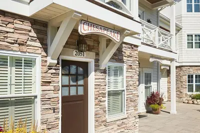 Image de \"The Chesapeake\" Luxury Townhome, Pool, Hot Tub, Golf Membership, Near Lake and Beaches