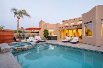 Image de Santa Fe Modern 5bed/3ba With Pool/Spa & Mtn Views
