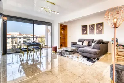 Image de Paternelle Palace Luxe for 4 or 5 Pax