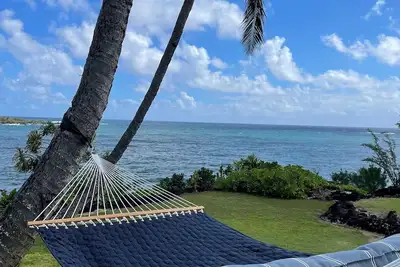 Image de Oceanfront Hana Bay Beach Cottage. 5-Minute Walk to Hana town & beaches!