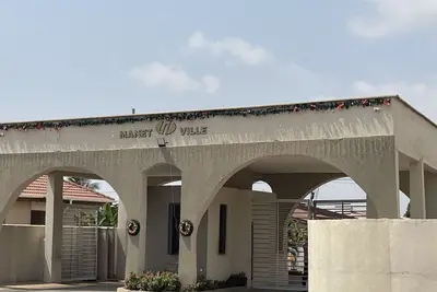 Image de A two bedroom room house with 2washroom in a gated community. 10mins from Airport