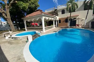 Image de Gurabo house, in Santiago