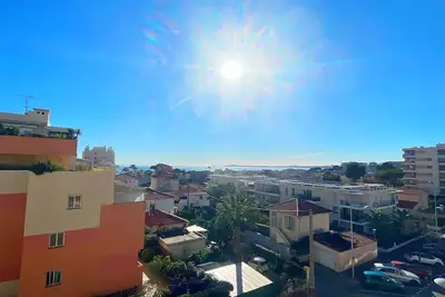 Image de Charmant Studio Magnifique Vue mer Clim commerces Mer à 200m Parking Privé Wifi